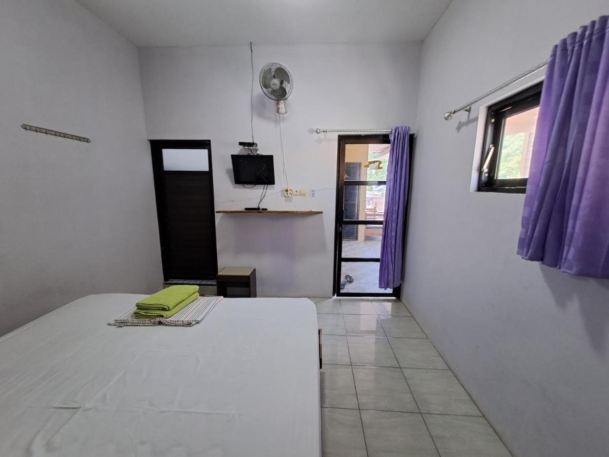 Hotel Azza Îles Karimunjawa Chambre photo